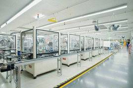 机器人替代技术工人 电子元器件生产引领工业无人化新时代